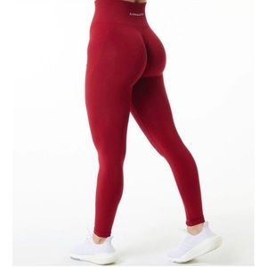 BRAND NEW (no tags) Alphalete Scarlet Red Amplify Leggings